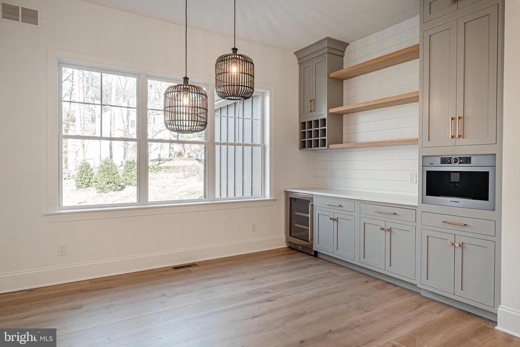1404 TIMBER MILL LANE