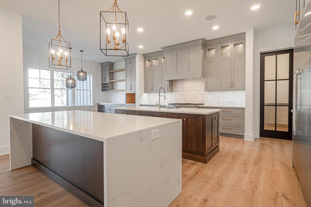 1404 TIMBER MILL LANE