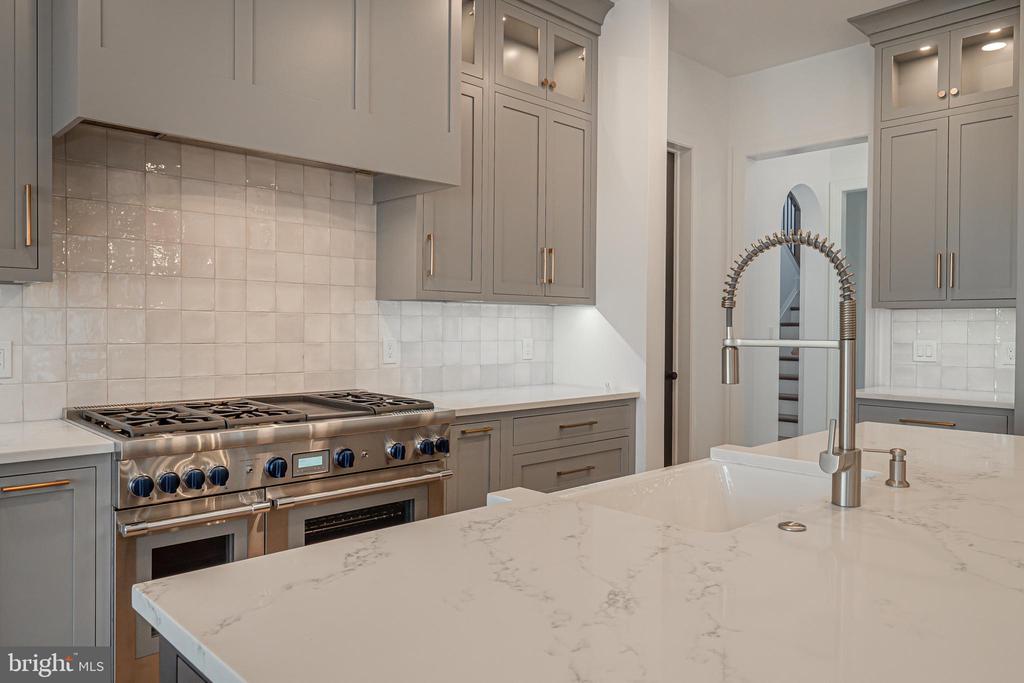 1404 TIMBER MILL LANE