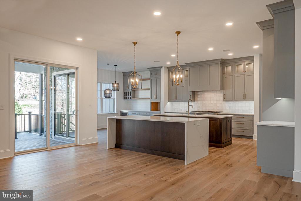 1404 TIMBER MILL LANE
