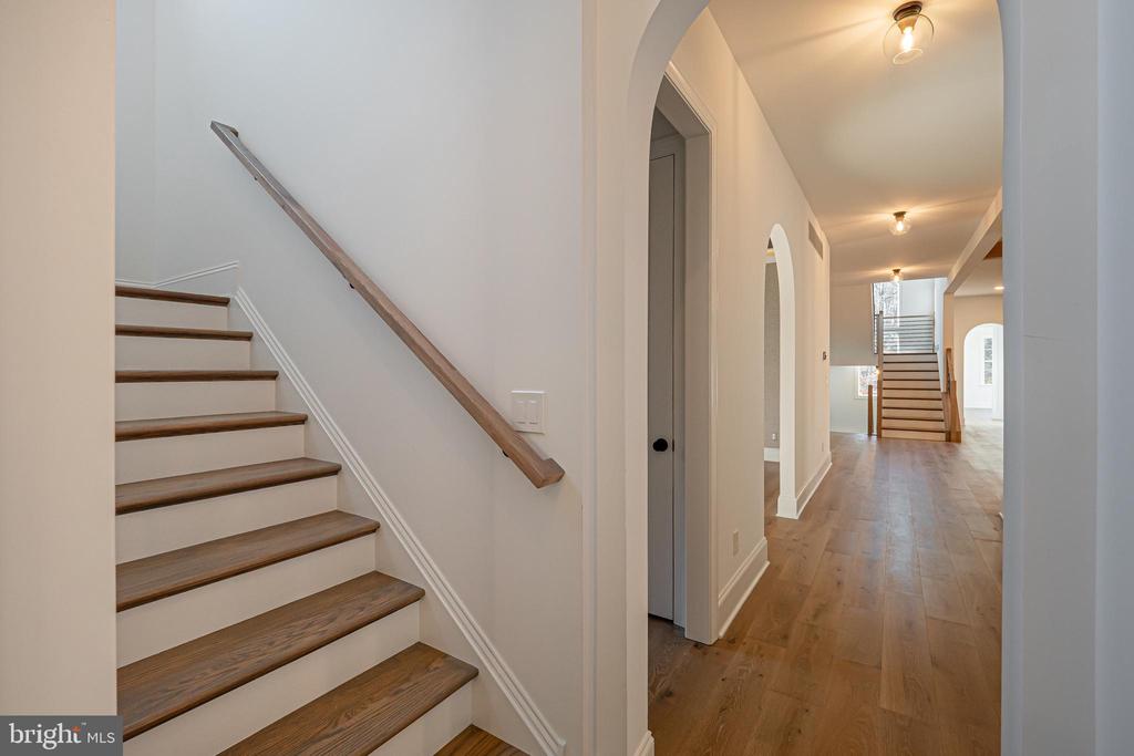 1404 TIMBER MILL LANE