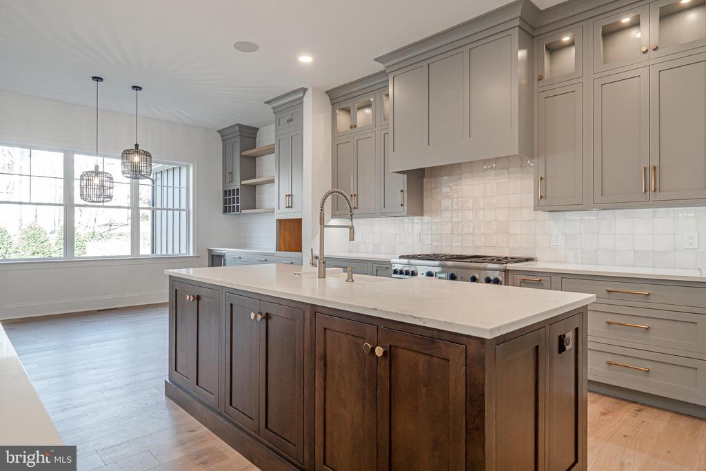 1404 TIMBER MILL LANE