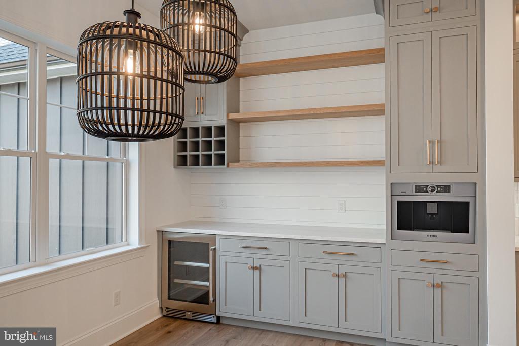1404 TIMBER MILL LANE