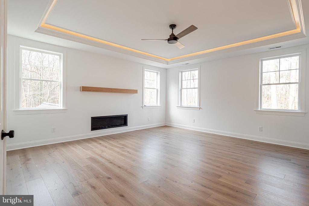 1404 TIMBER MILL LANE
