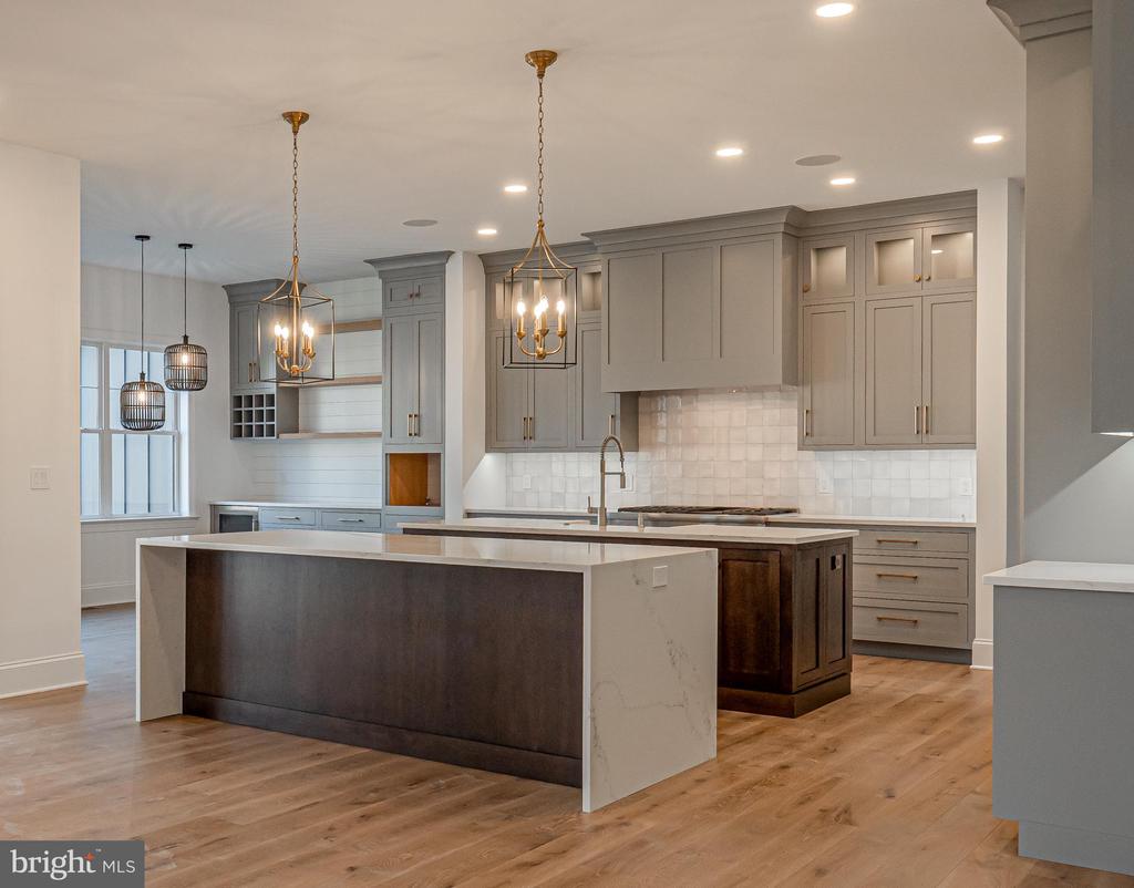 1404 TIMBER MILL LANE