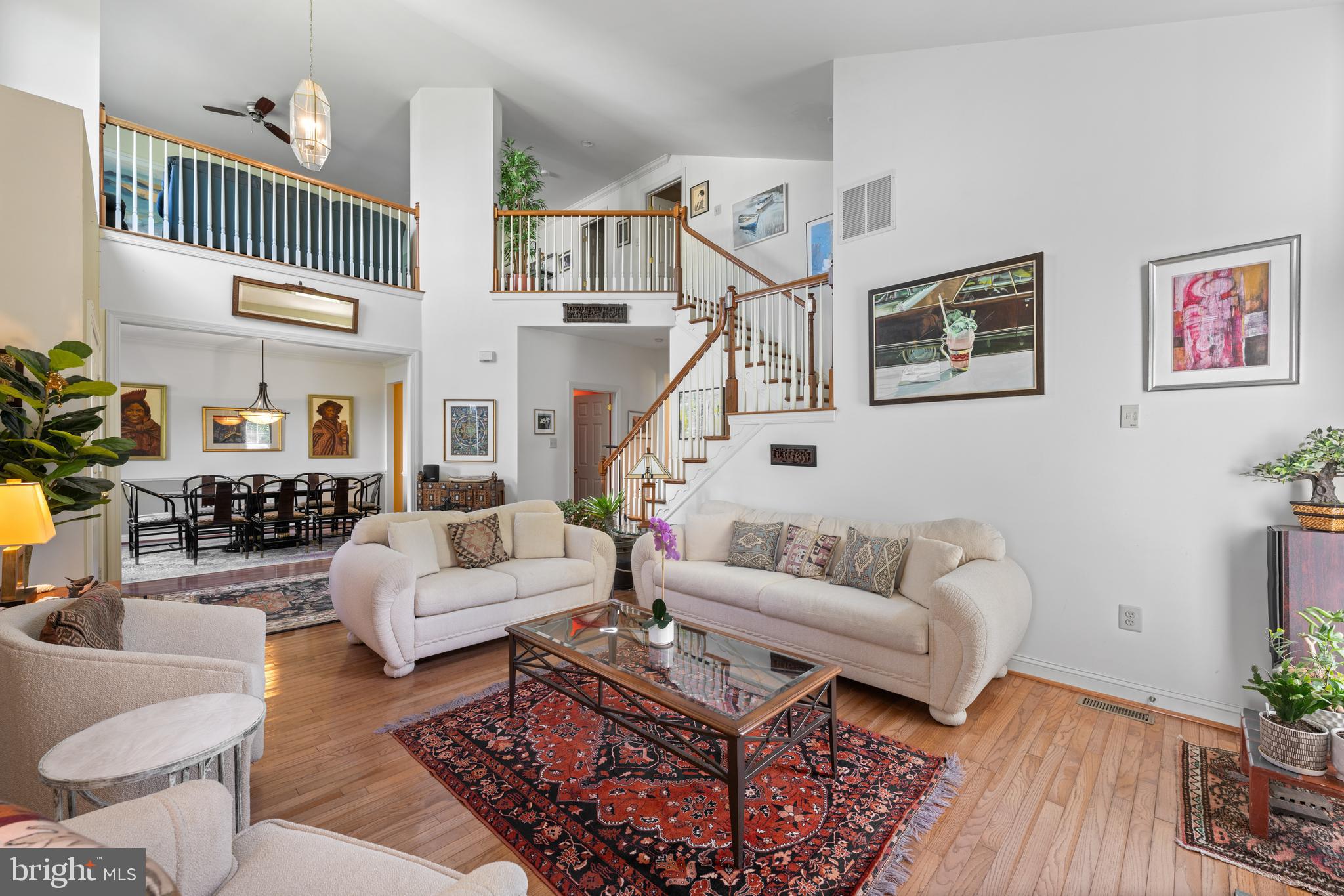 7 ELLISTON COURT