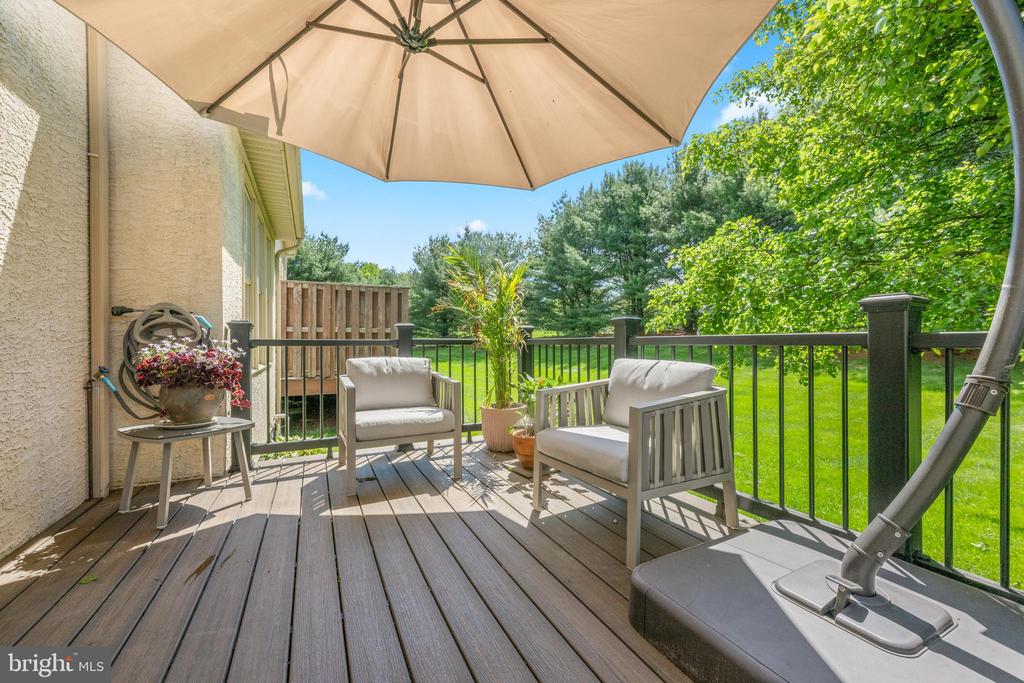 7 ELLISTON COURT