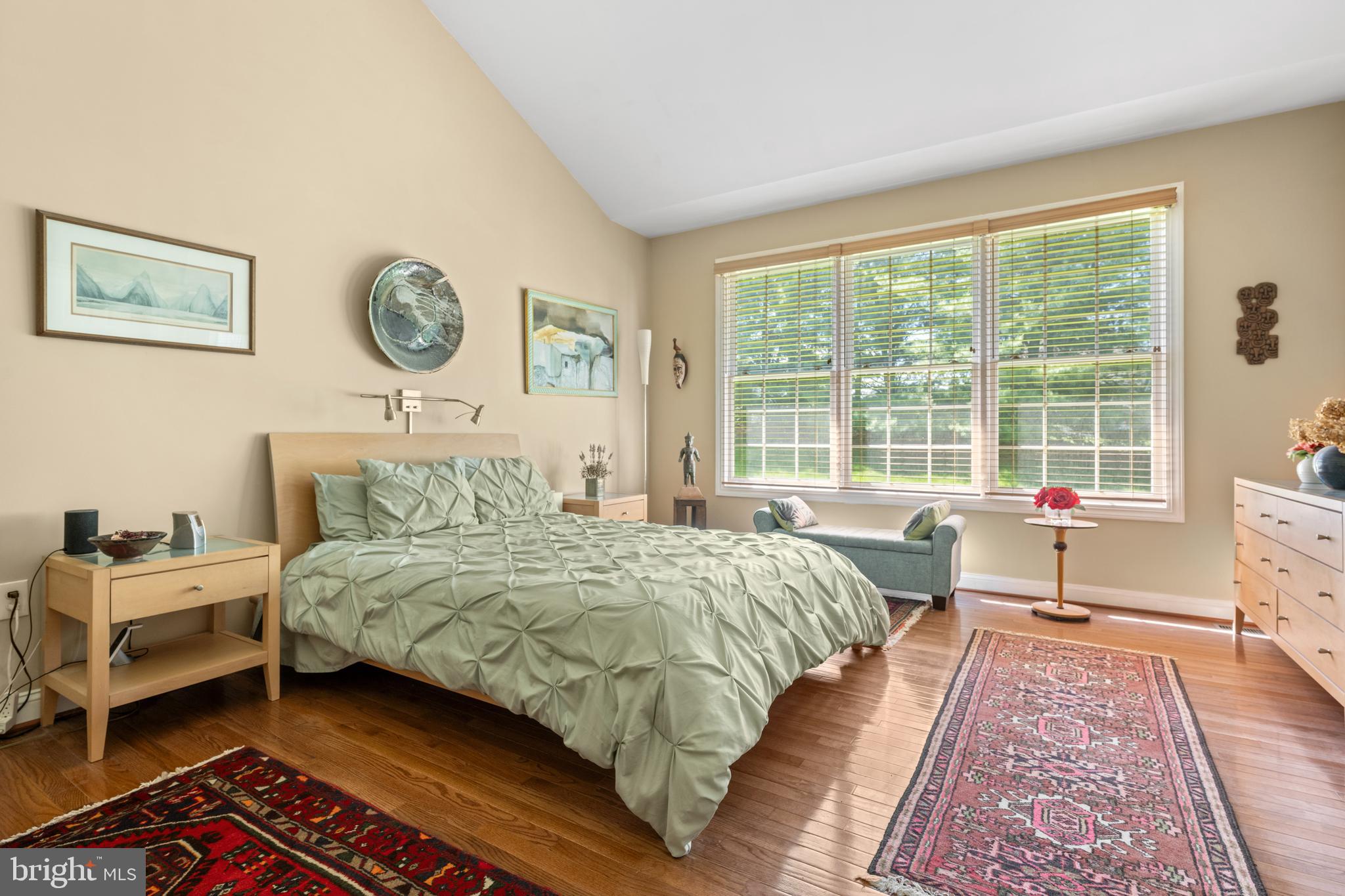 7 ELLISTON COURT