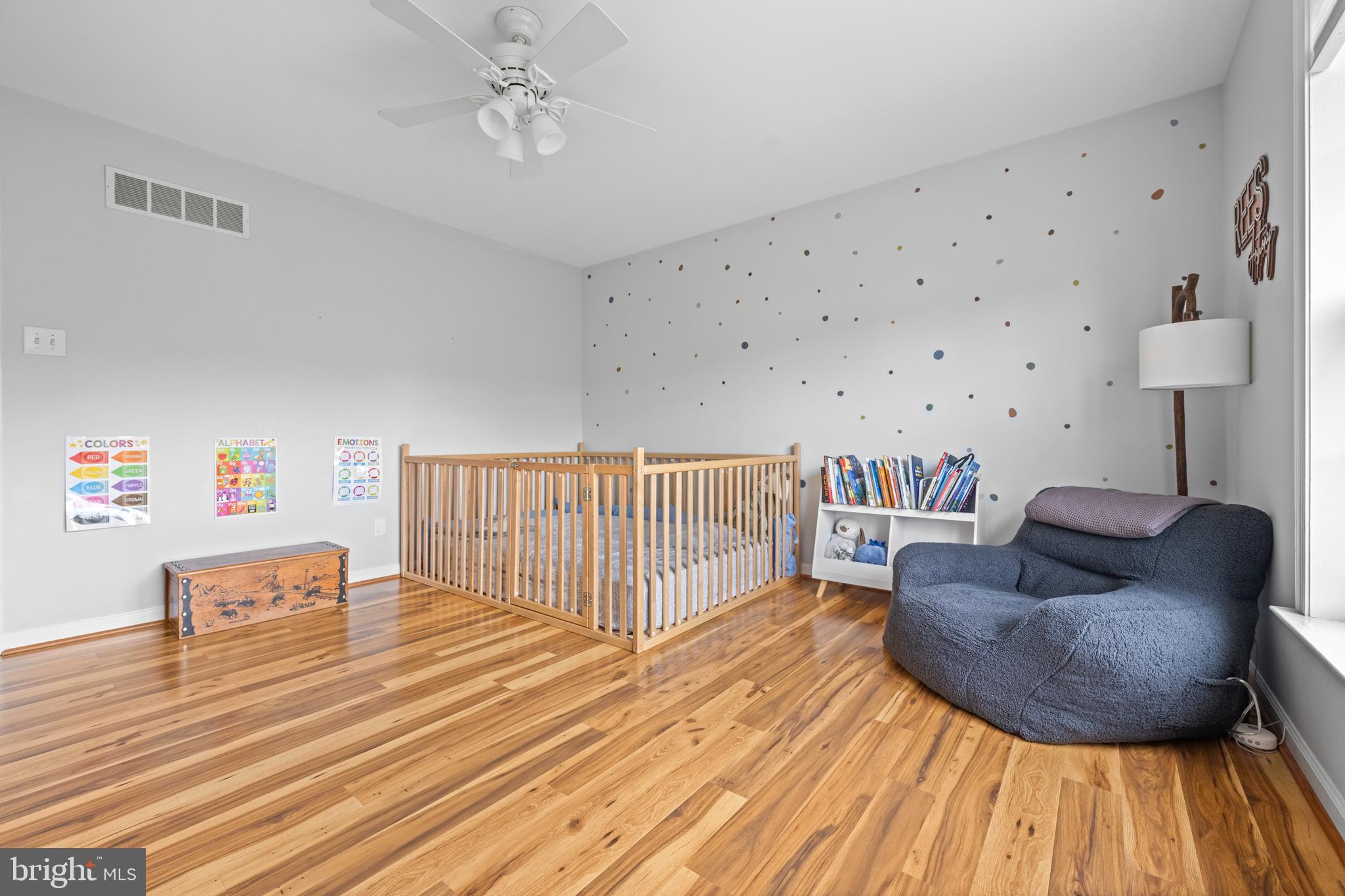 592 W CREEK ROAD