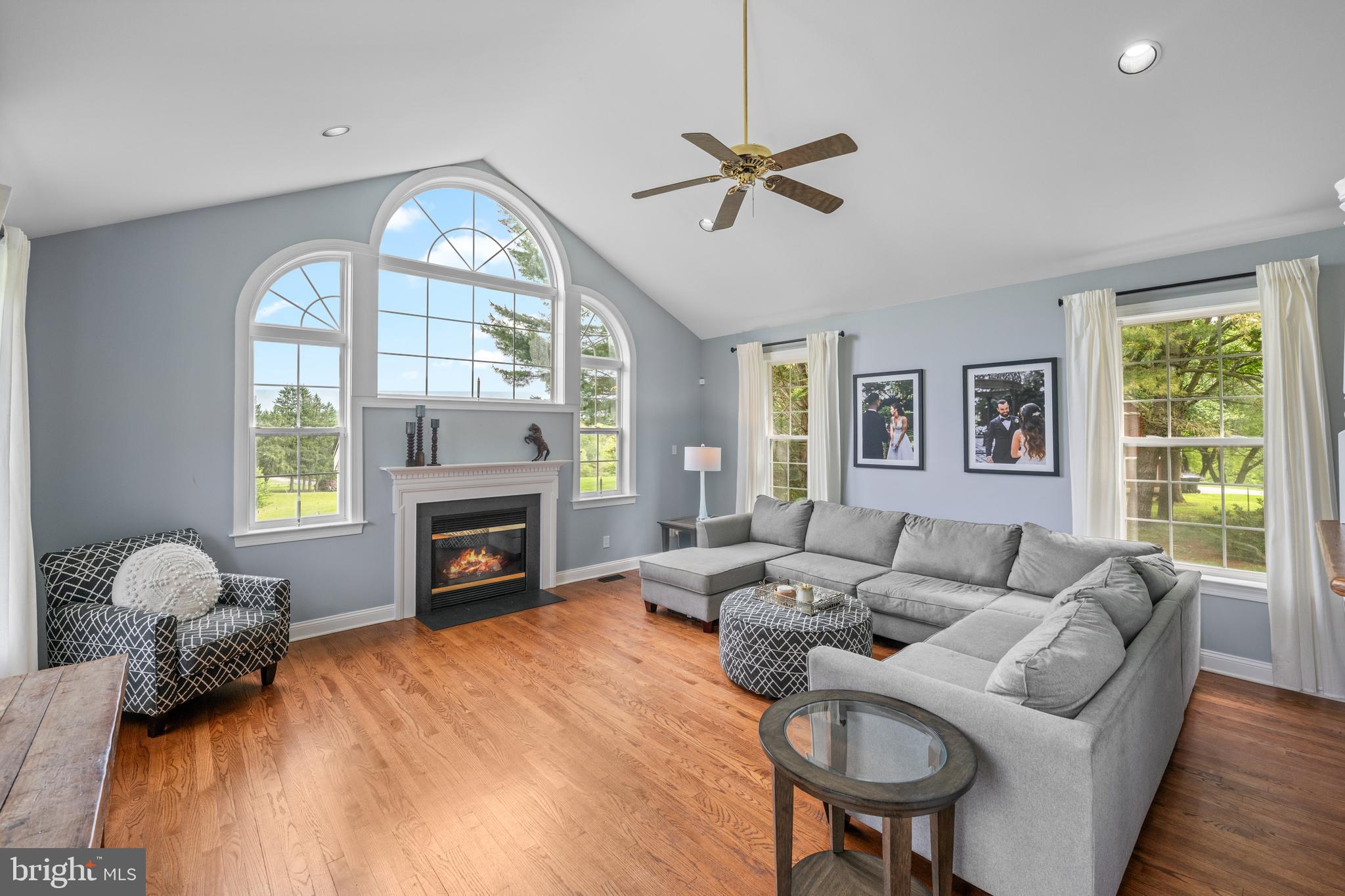592 W CREEK ROAD