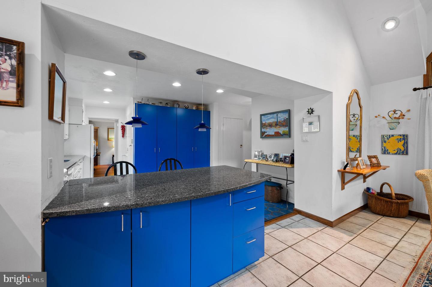 10 Rabbit Run Rd