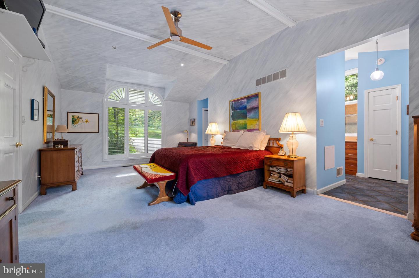 10 Rabbit Run Rd