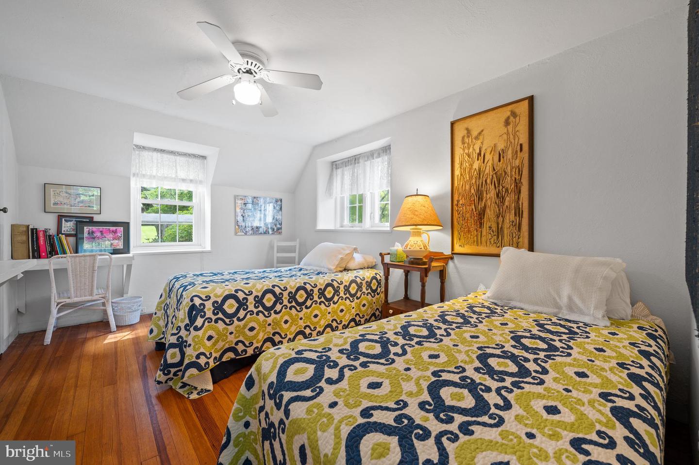 10 Rabbit Run Rd
