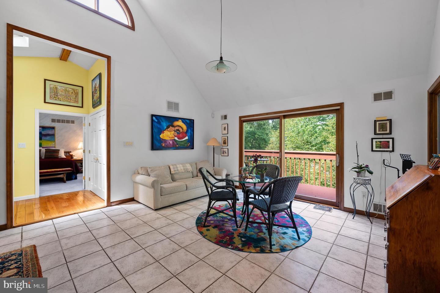 10 Rabbit Run Rd