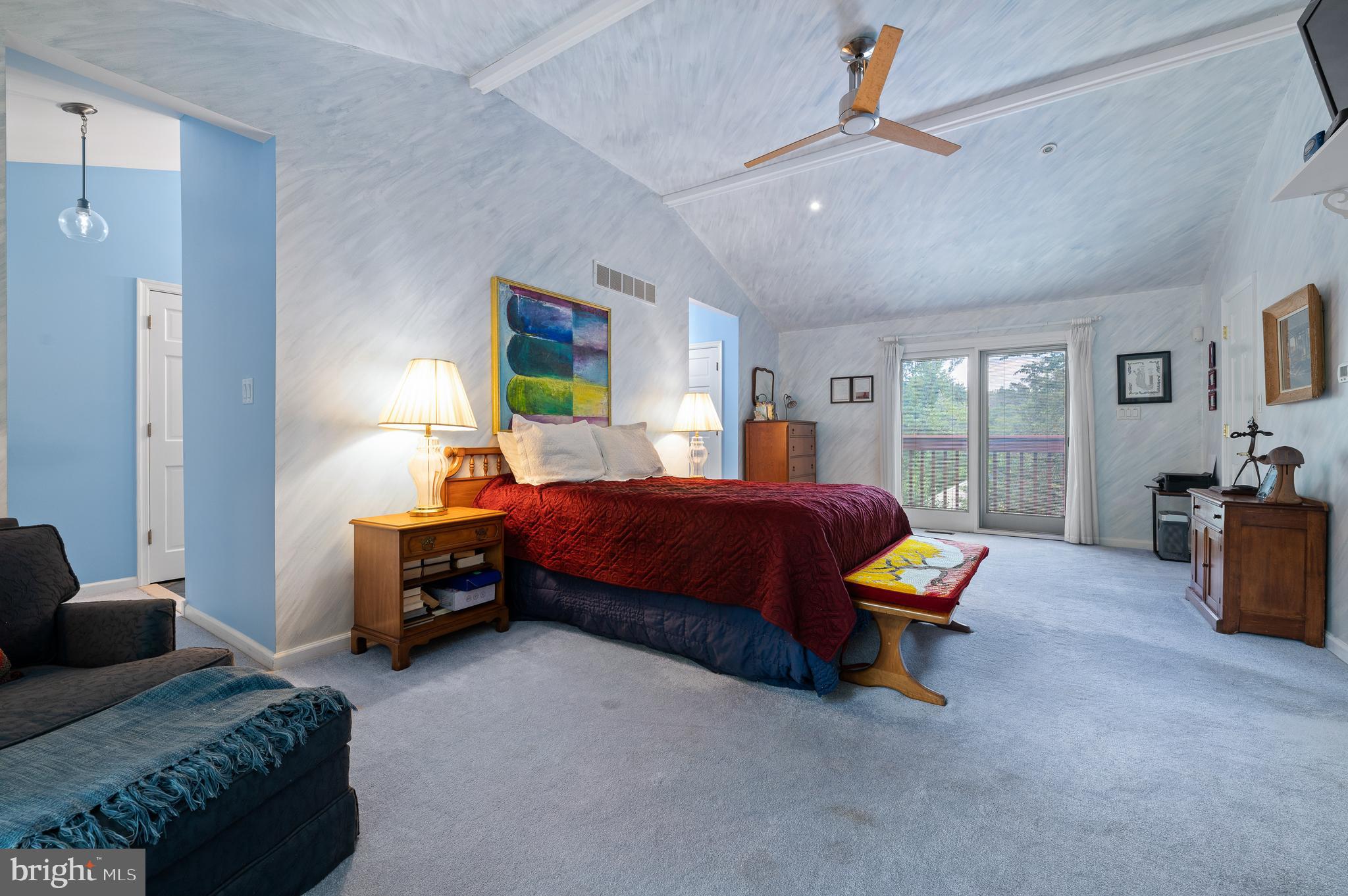 10 Rabbit Run Rd
