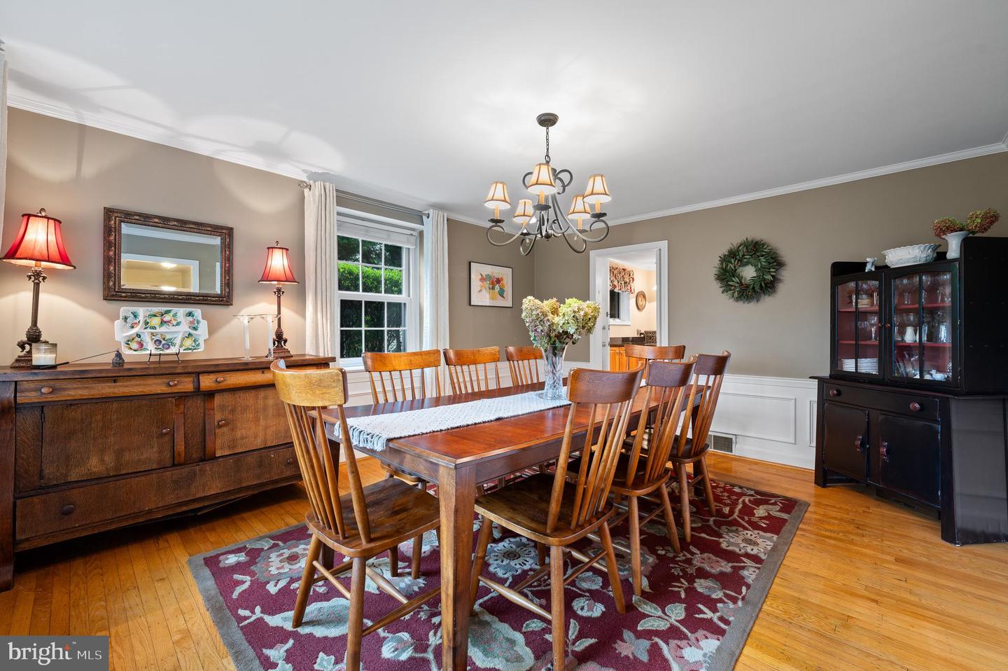 35 Forest Ln