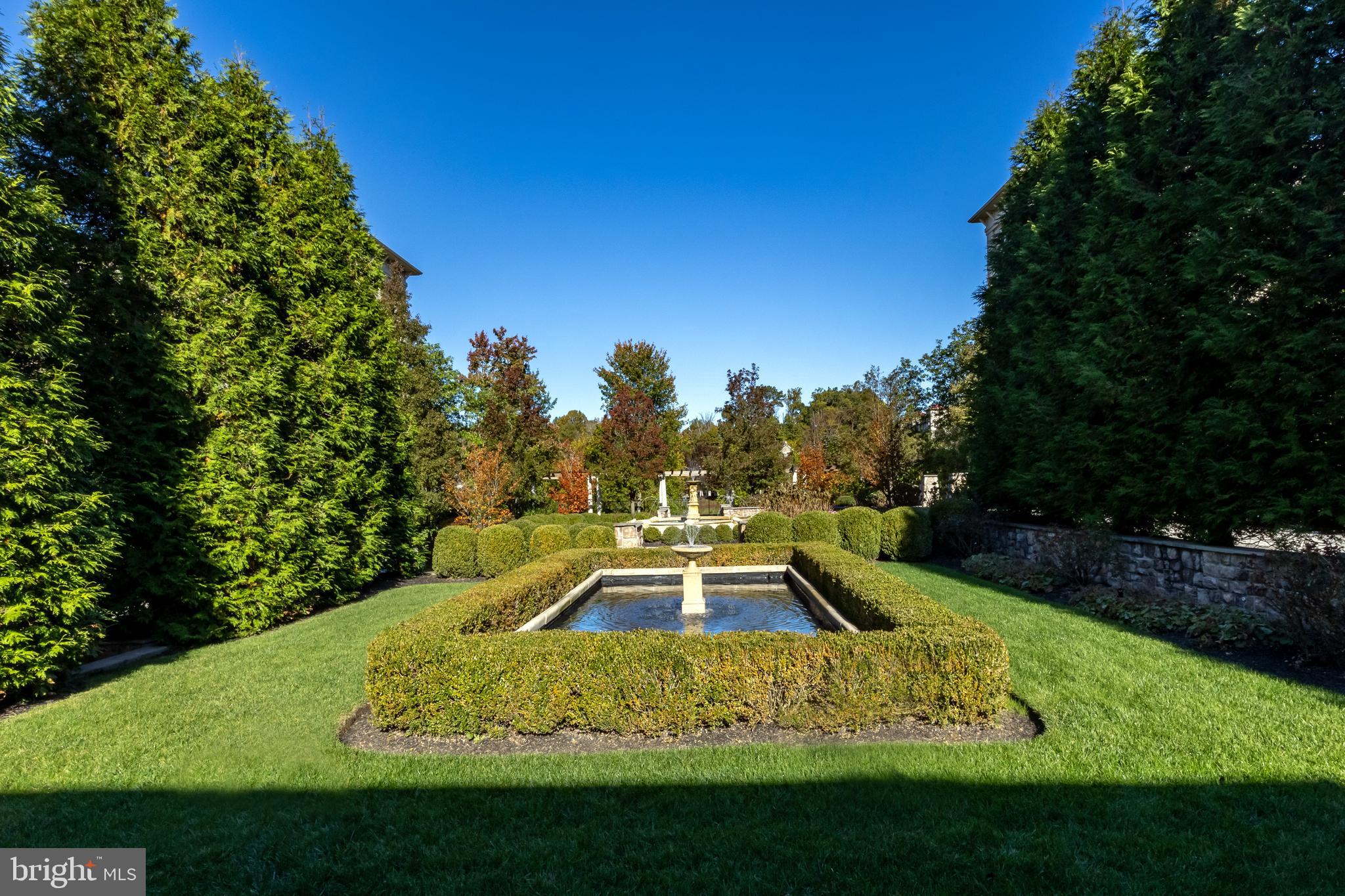 122 CORNERSTONE DRIVE 122