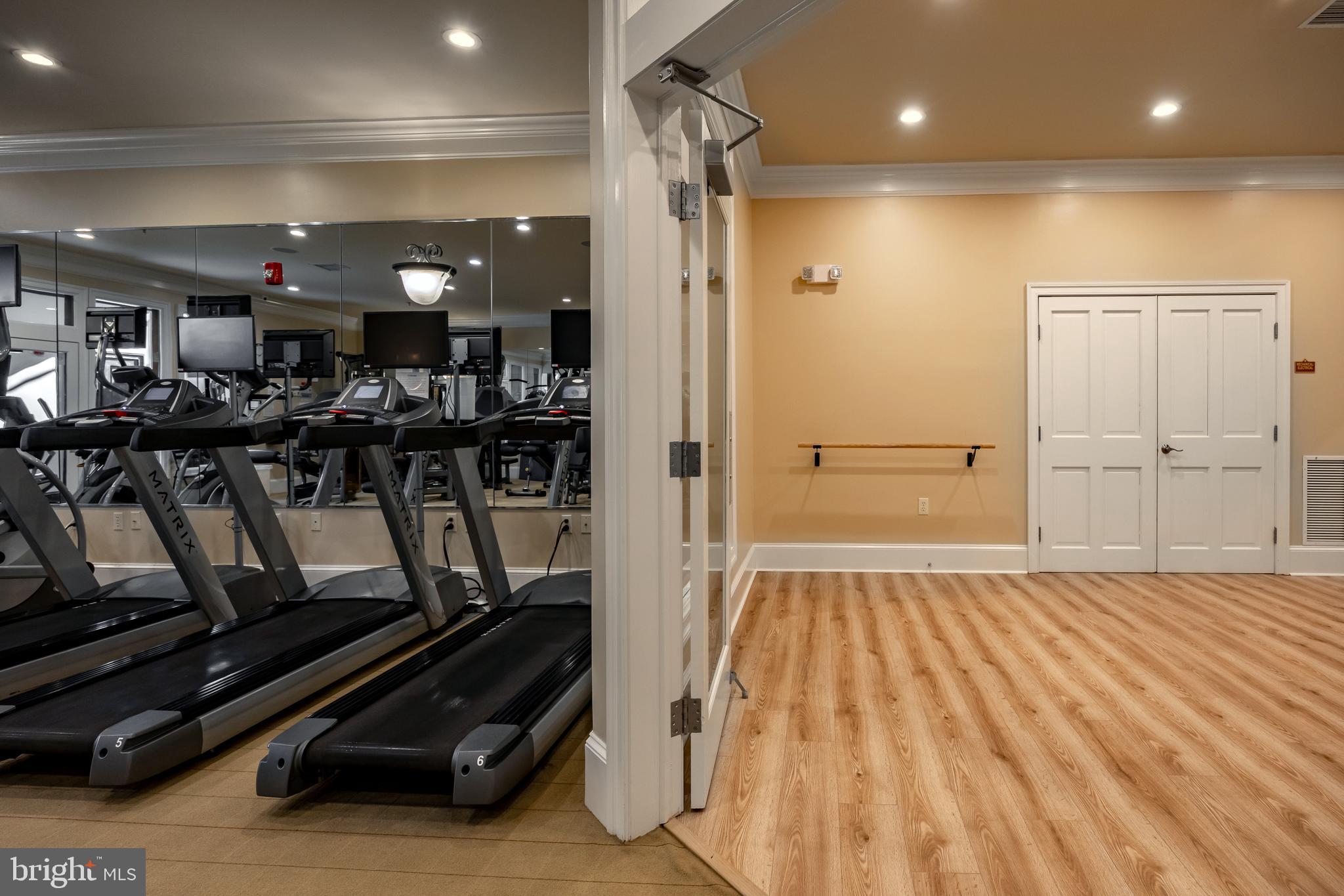 122 CORNERSTONE DRIVE 122