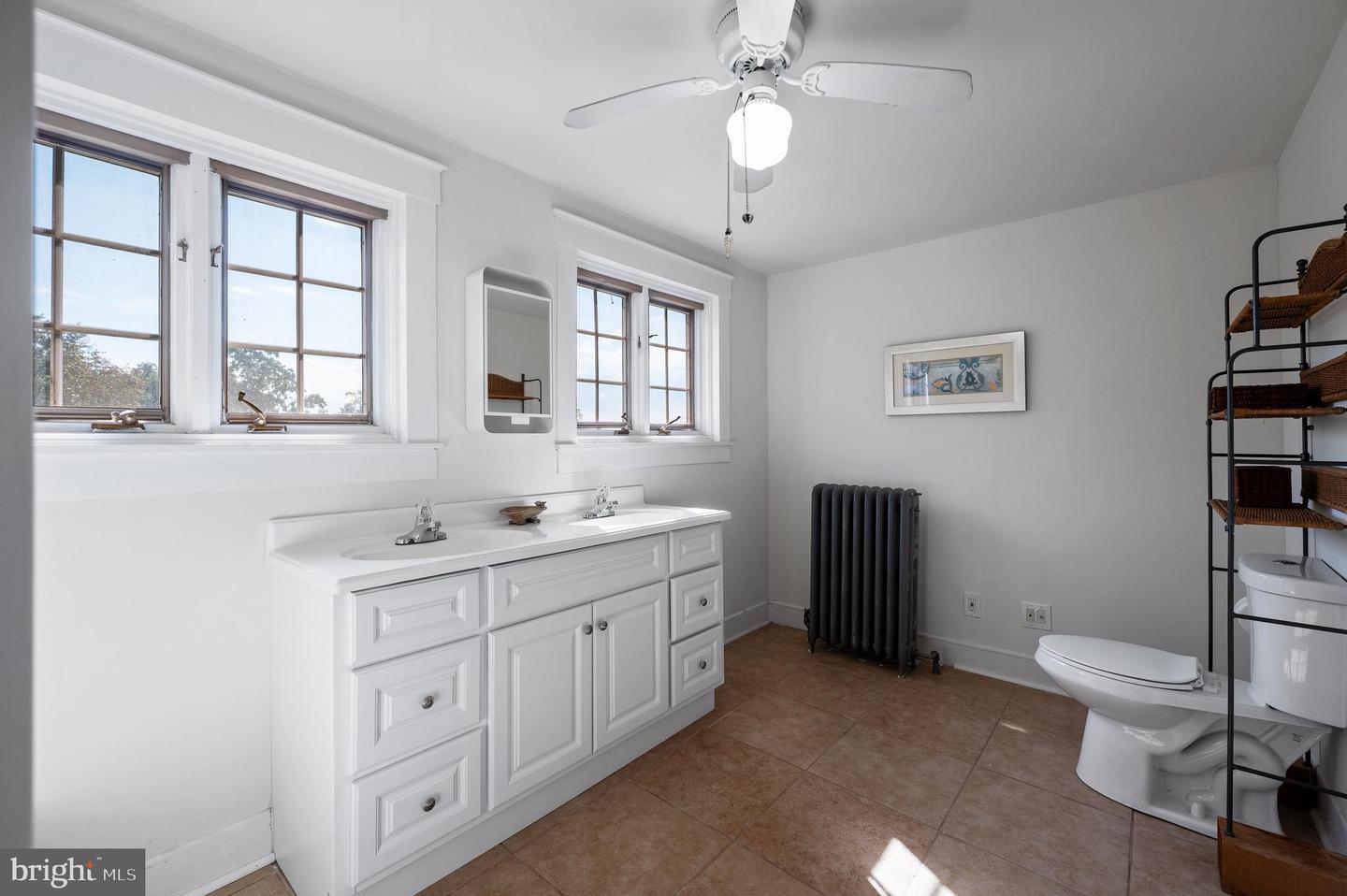 269 Chestnut Ave