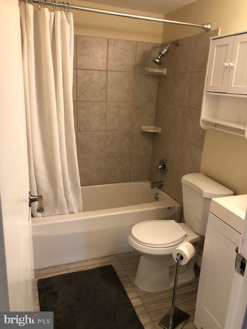 400 Glendale Rd #32c
