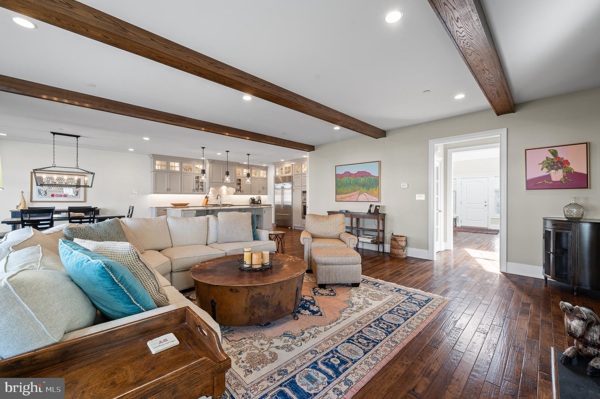 3733 Rosemont Pass