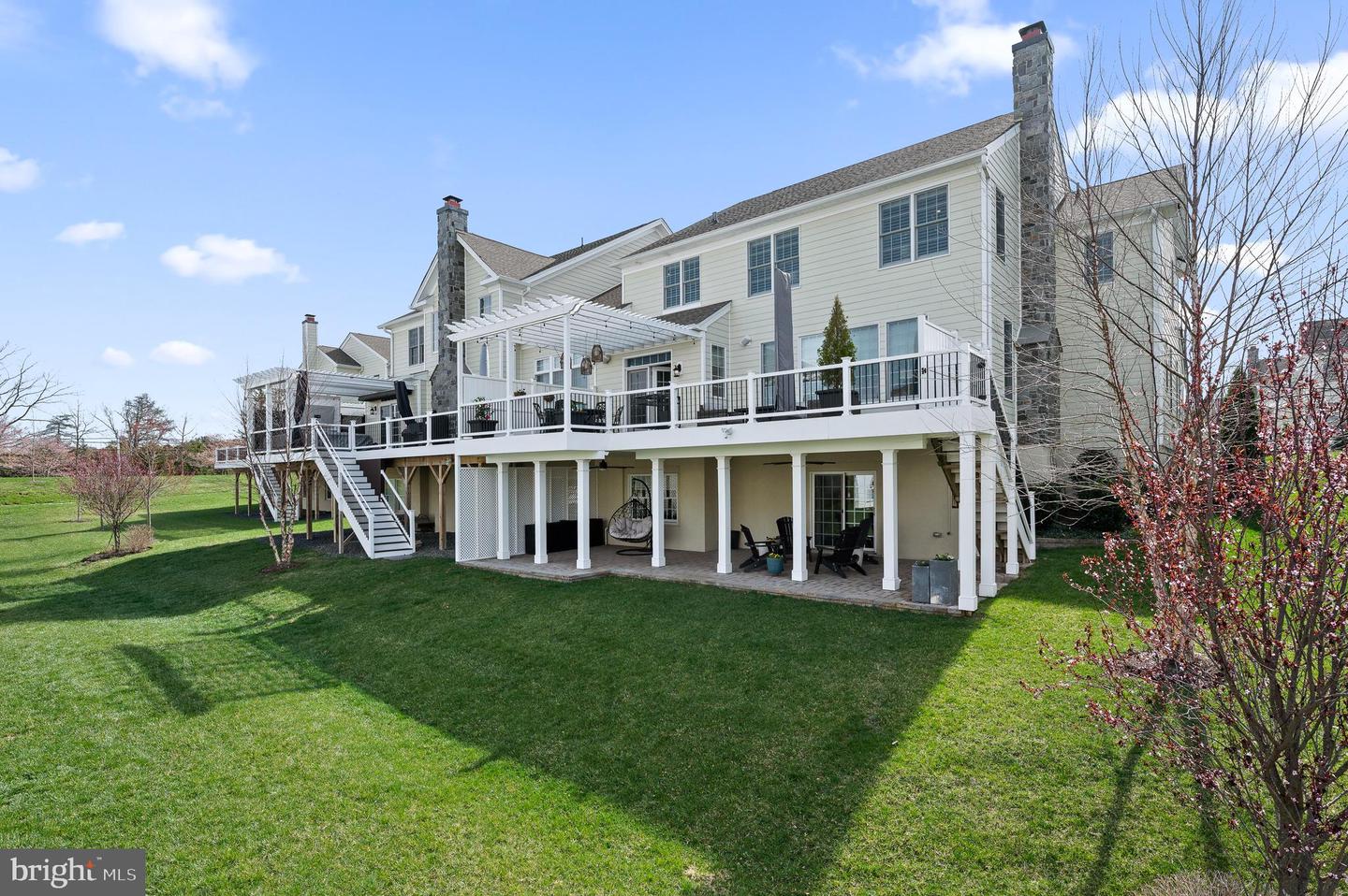 3733 Rosemont Pass