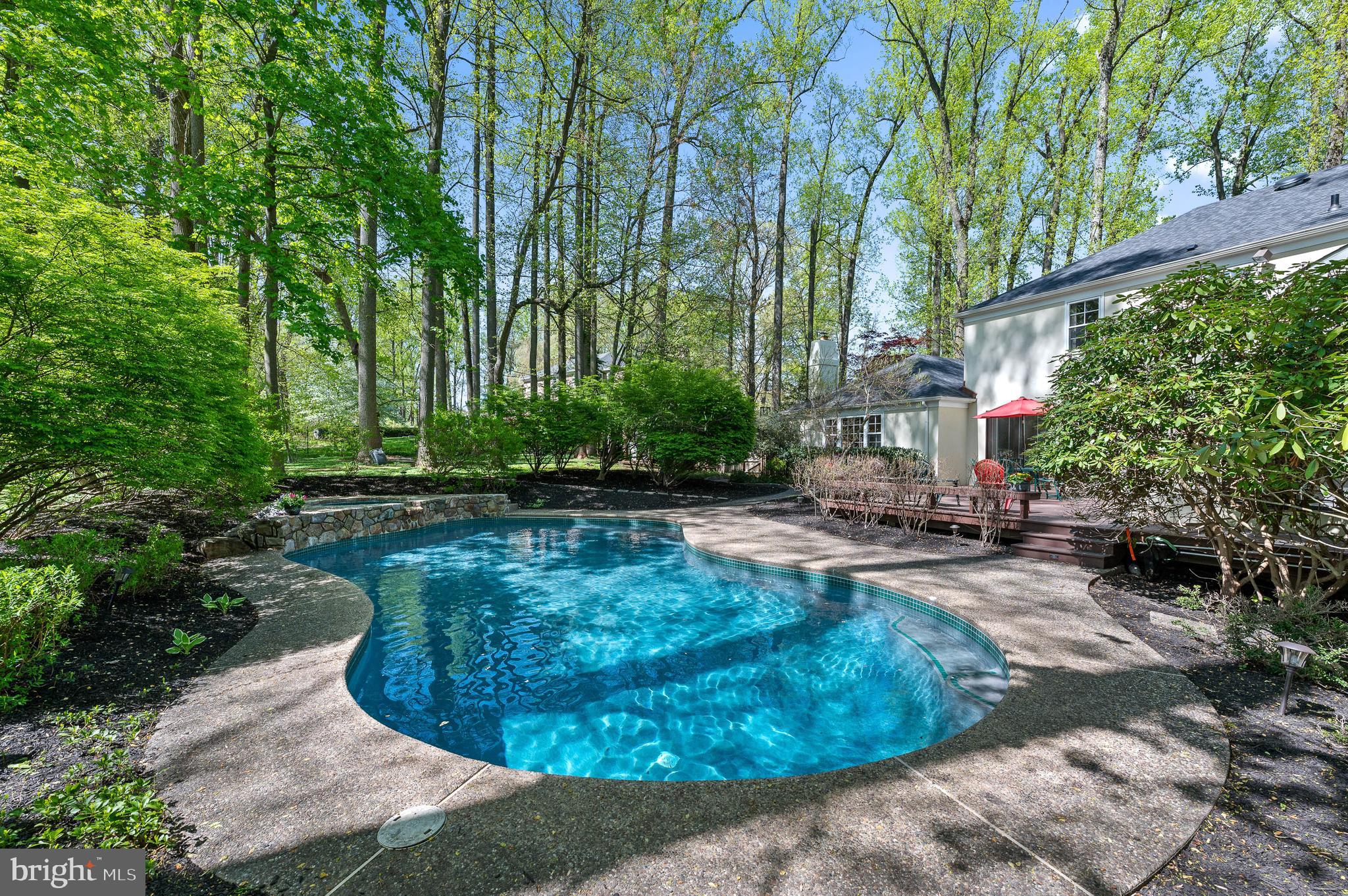 4 Denford Dr