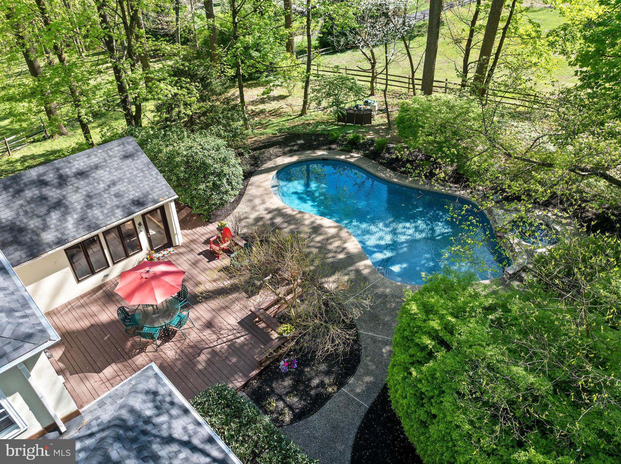 4 Denford Dr