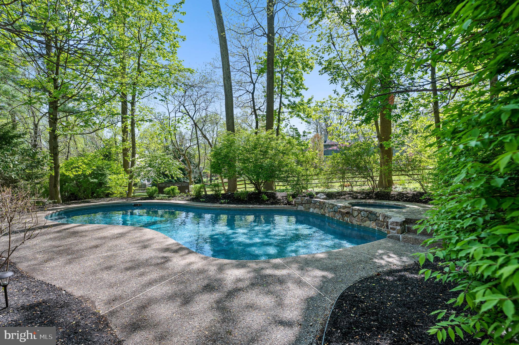 4 Denford Dr