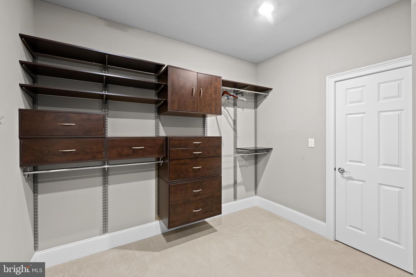 303 Orchard Ln