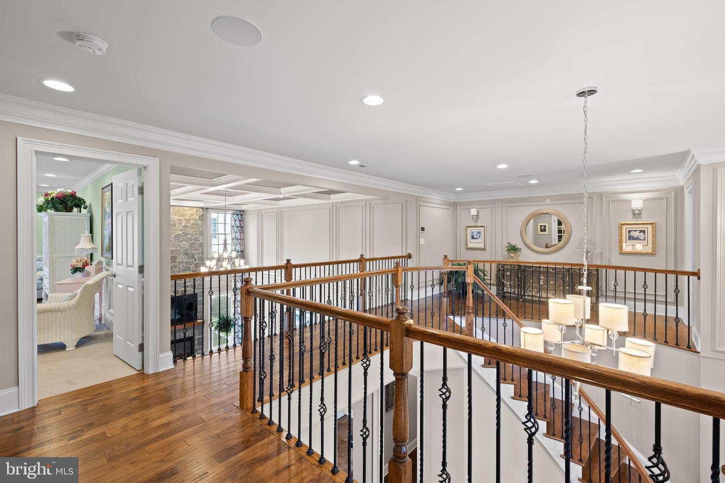 303 Orchard Ln