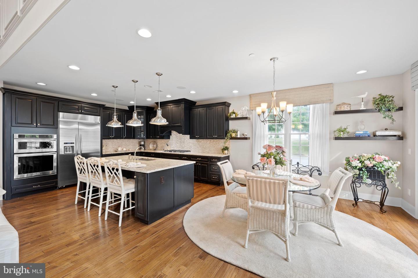 303 Orchard Ln