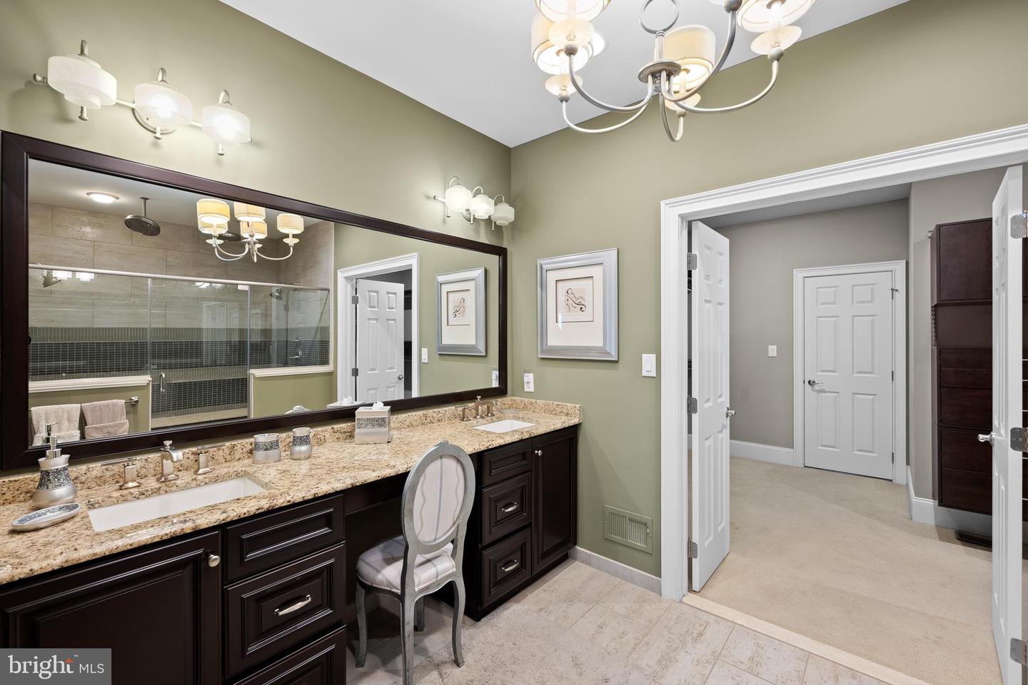 303 Orchard Ln