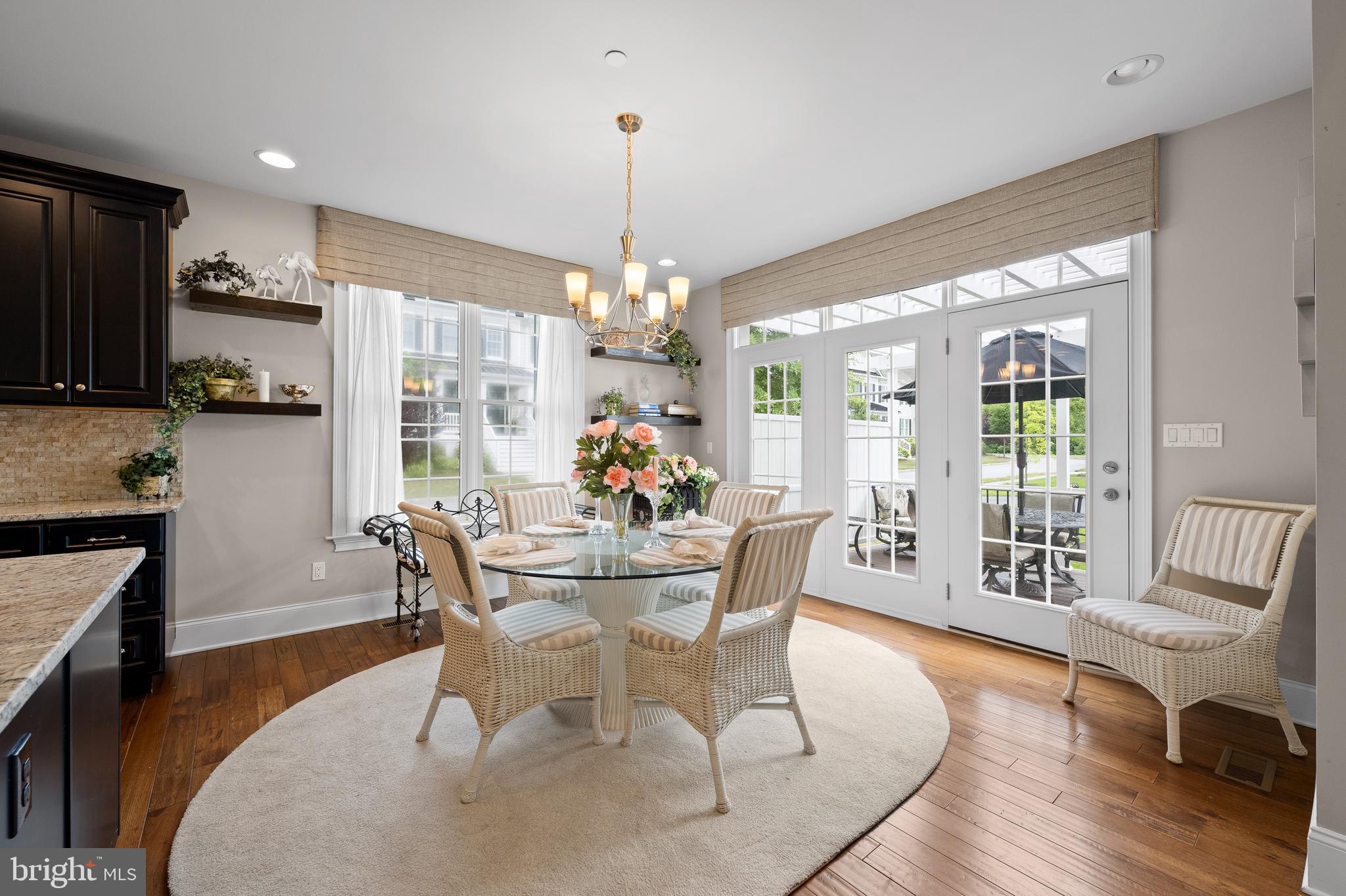 303 Orchard Ln