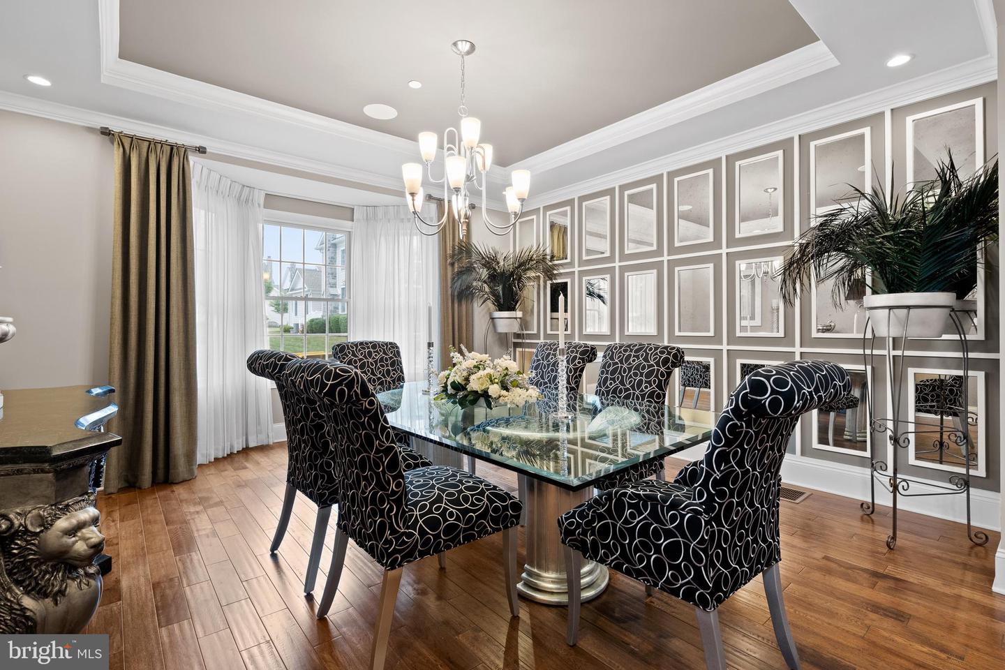 303 Orchard Ln