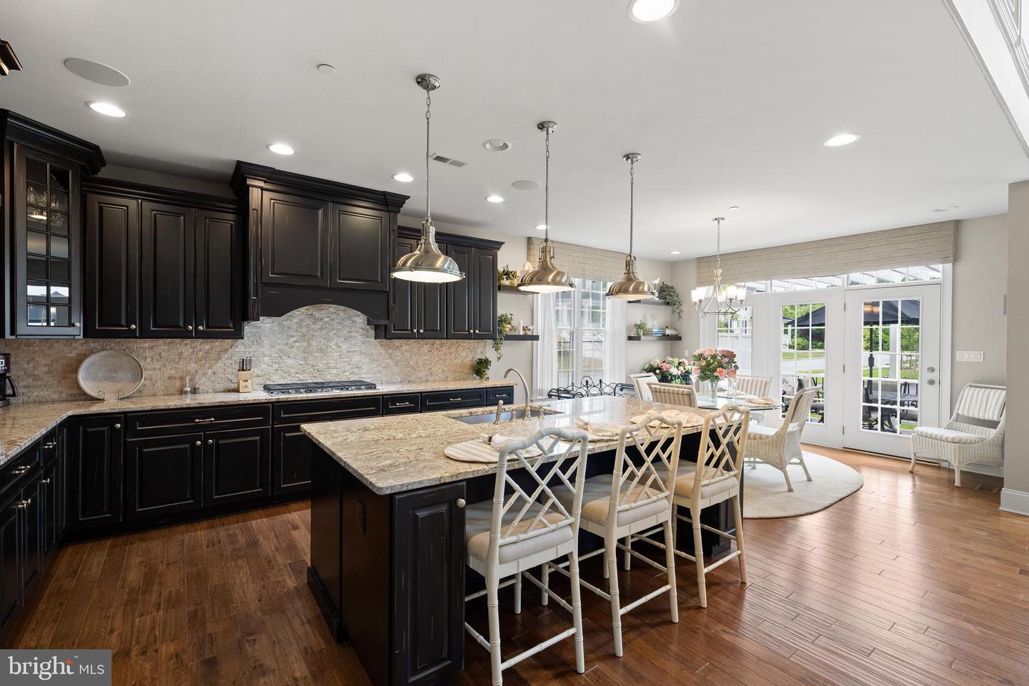 303 Orchard Ln