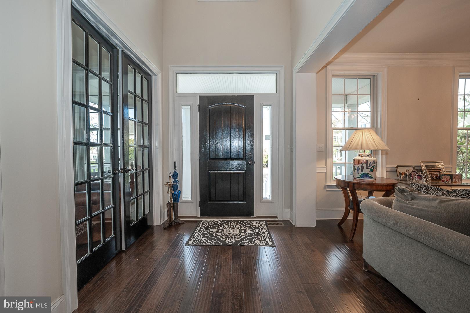 3728 LISETER GARDENS