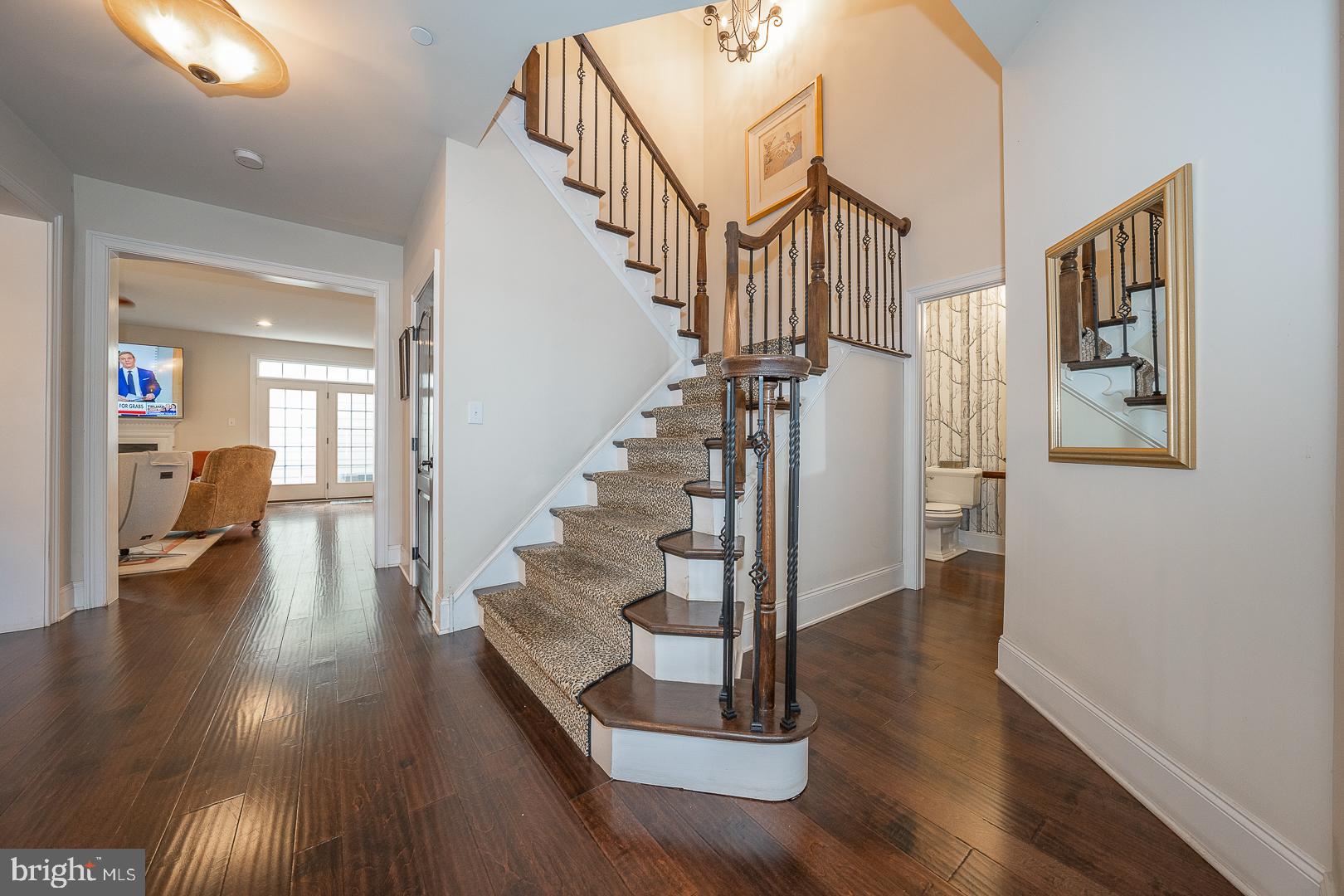 3728 LISETER GARDENS