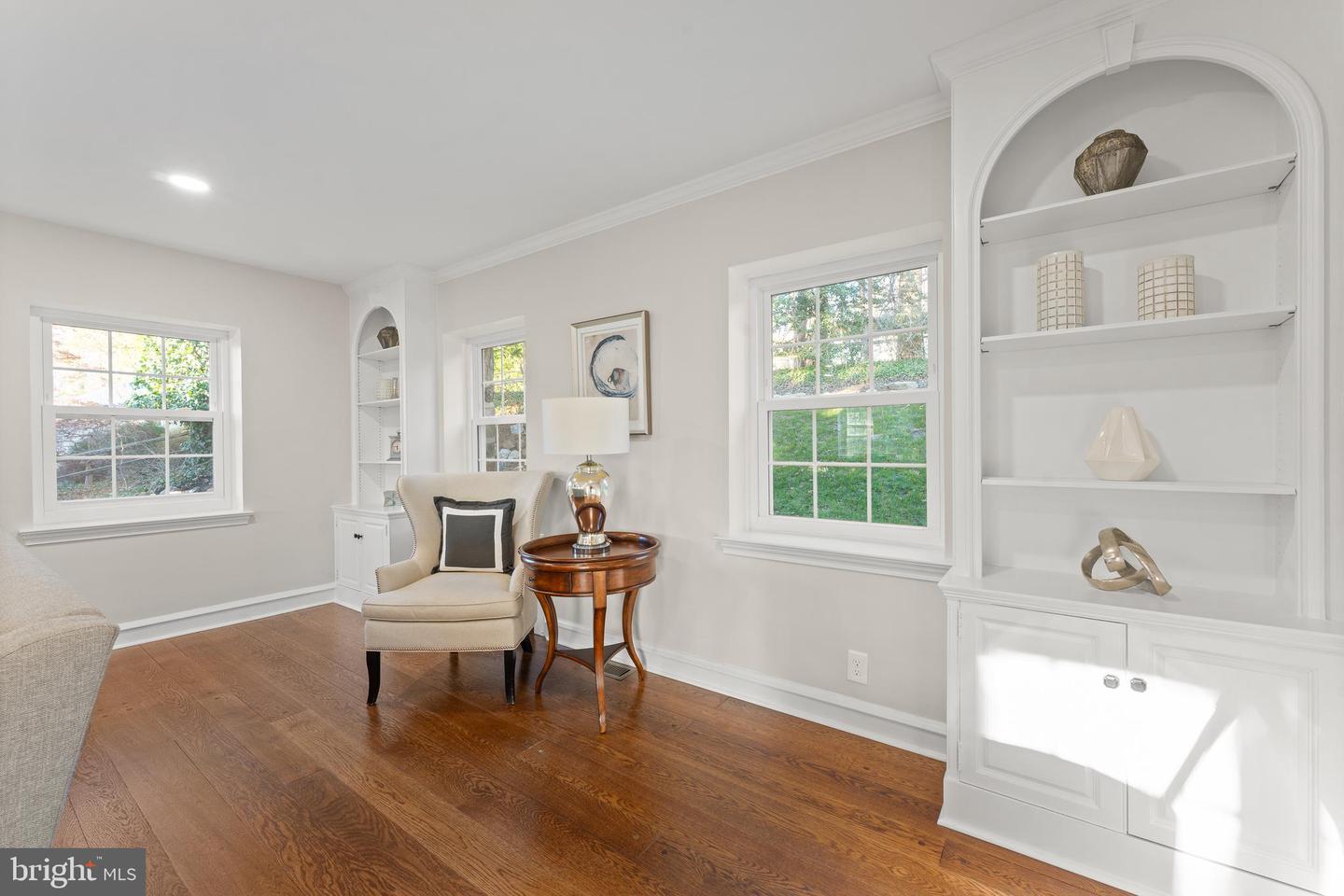 108 Stratford Ln