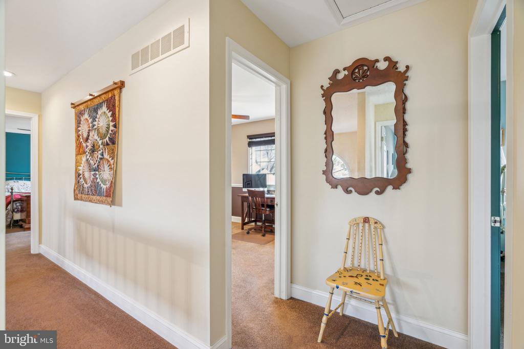20 ROCKHILL DRIVE