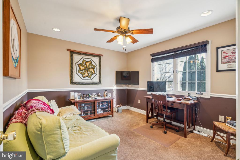 20 ROCKHILL DRIVE