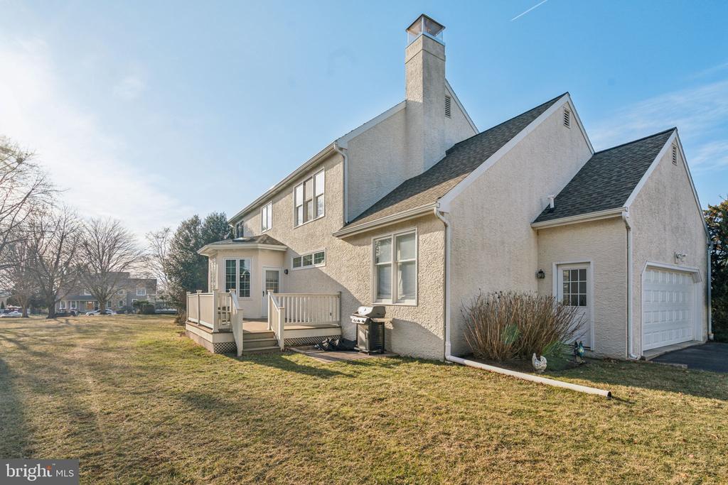 20 ROCKHILL DRIVE