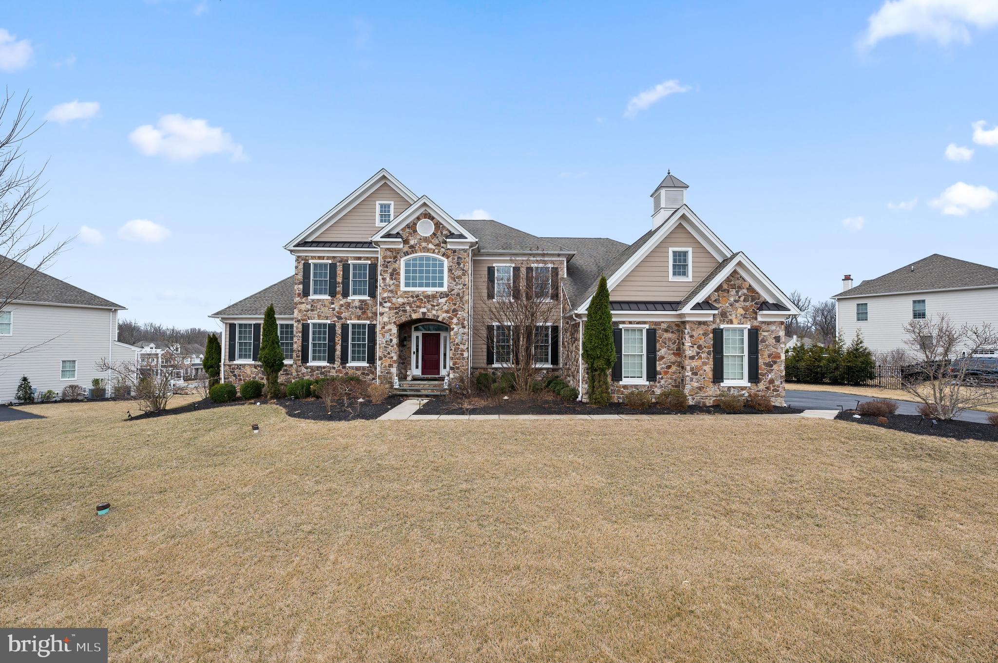 300 Greenbank Ln