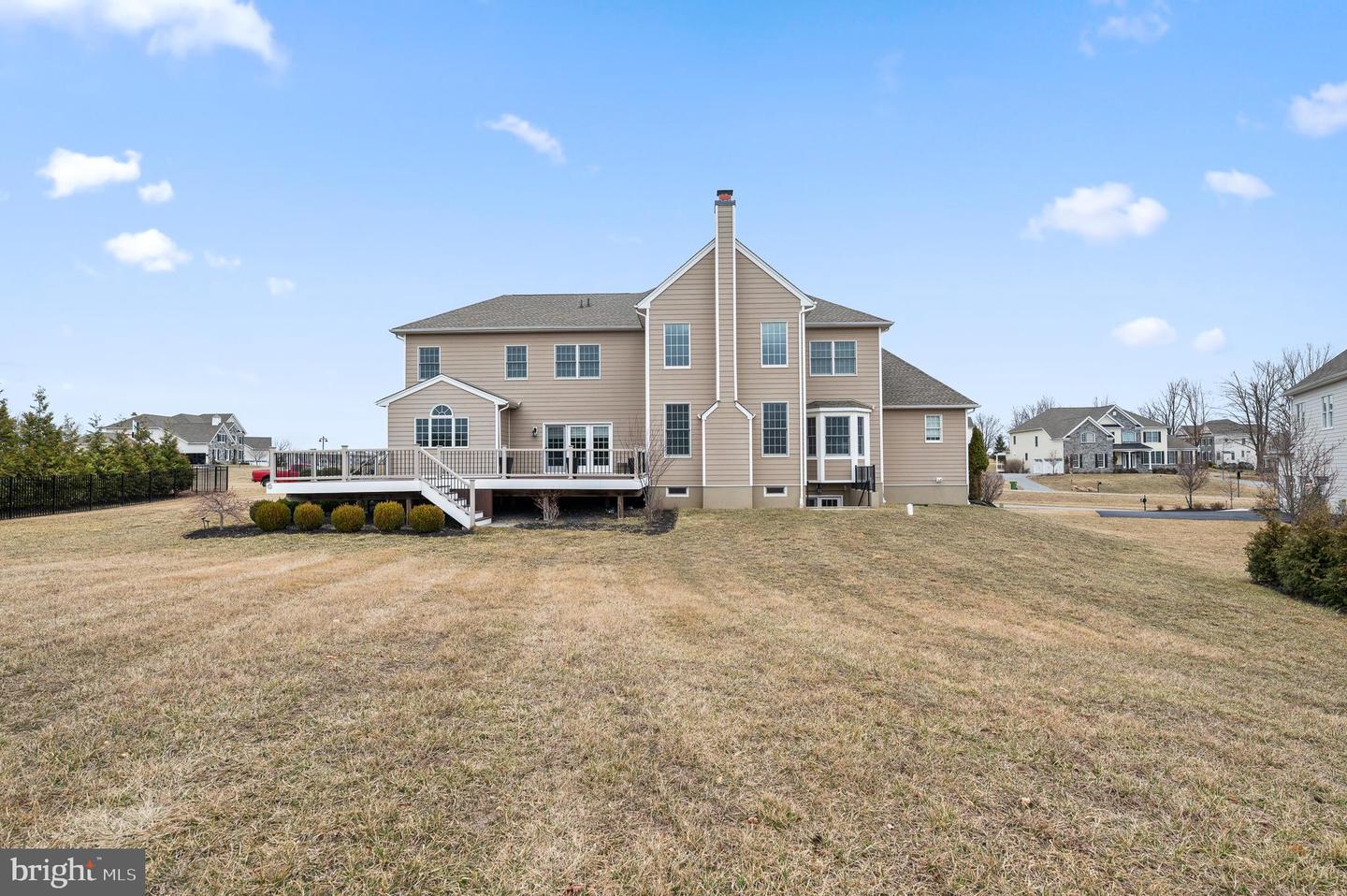 300 Greenbank Ln