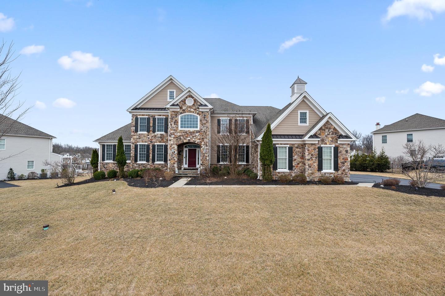 300 Greenbank Ln