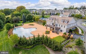 3703 Biddle Ln