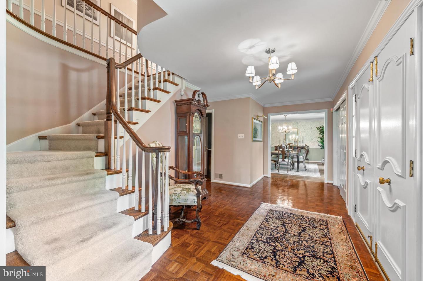 130 Hunt Valley Cir