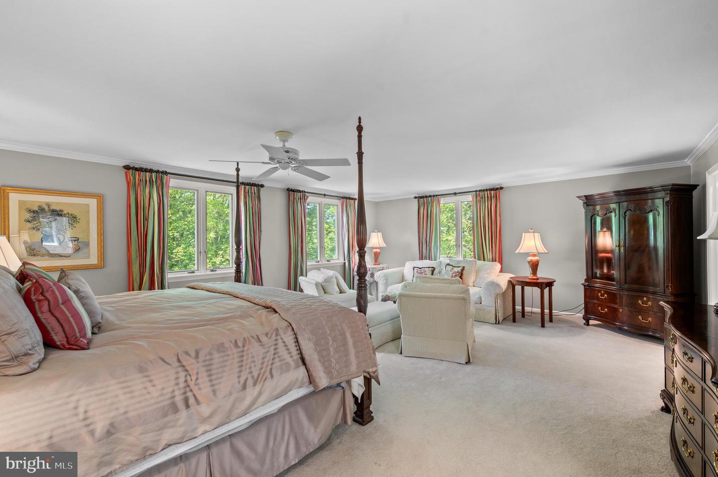 130 Hunt Valley Cir