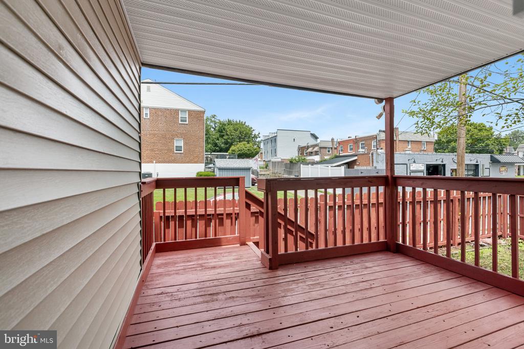1147 HARDING DRIVE