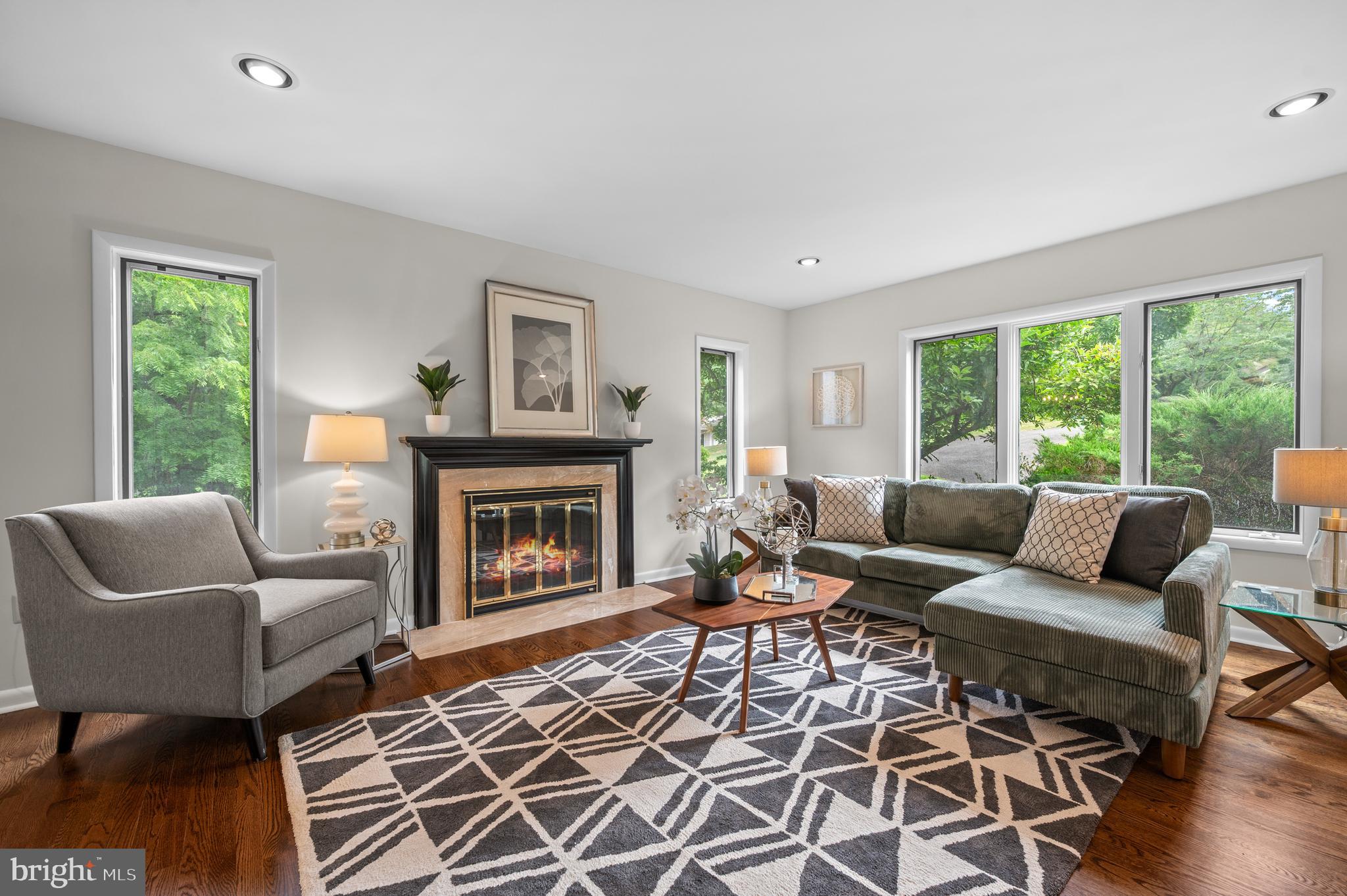412 HIDDEN VALLEY ROAD